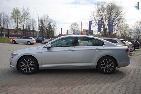 Volkswagen Passat 2018 - фото 12
