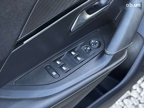 Peugeot e-2008 2021 - фото 25