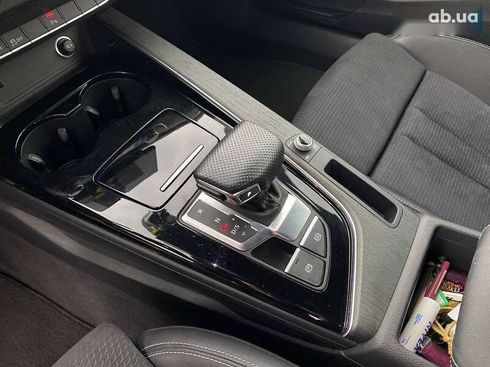 Audi A4 2023 - фото 19