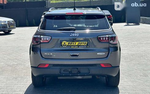 Jeep Compass 2020 - фото 6