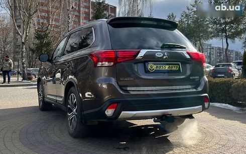 Mitsubishi Outlander 2018 - фото 5