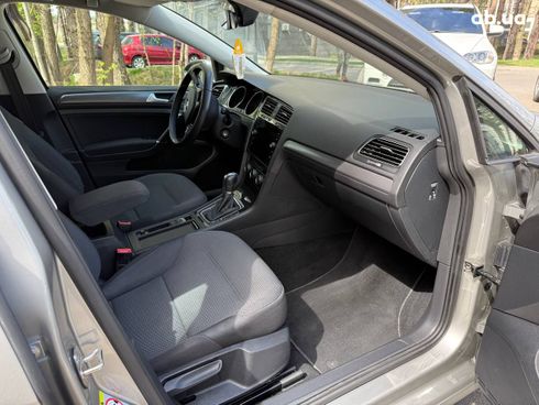 Volkswagen Golf 2019 серебристый - фото 11