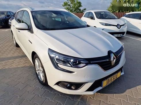 Renault Megane 2017 - фото 5