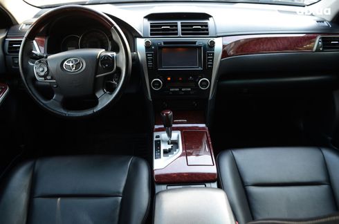 Toyota Camry 2014 черный - фото 9