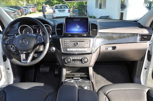 Mercedes-Benz GLE-Class 2017 - фото 28
