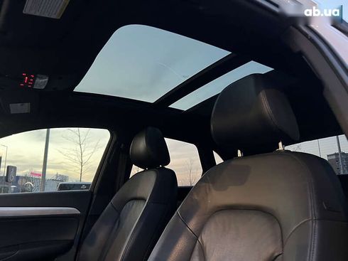 Audi Q3 2017 - фото 29