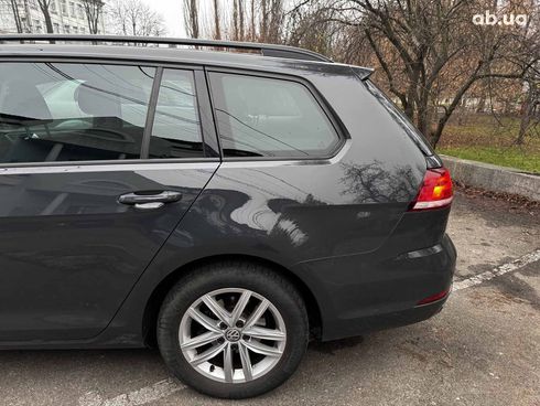 Volkswagen Golf 2019 серый - фото 11