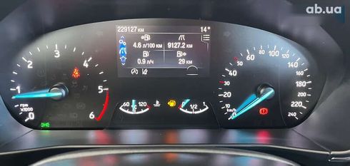 Ford Focus 2018 - фото 18