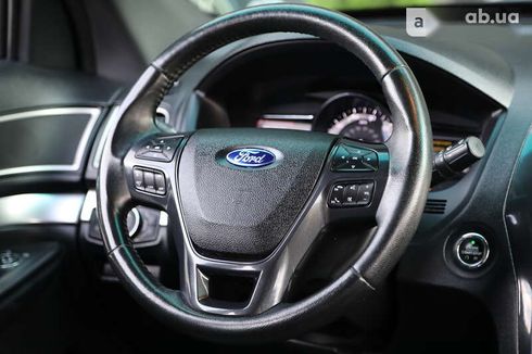 Ford Explorer 2016 - фото 15