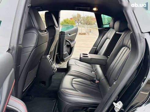 Maserati Levante 2018 - фото 29