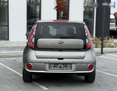 Kia Soul EV 2018 - фото 5