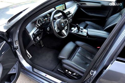 BMW 5 серия 2018 - фото 21