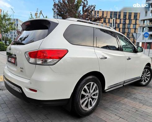 Nissan Pathfinder 2015 - фото 21