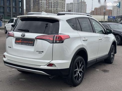 Toyota RAV4 2016 - фото 19