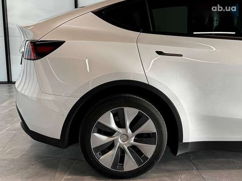 Tesla Model Y 2020 - фото 10