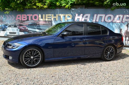 BMW 3 серия 2011 синий - фото 4