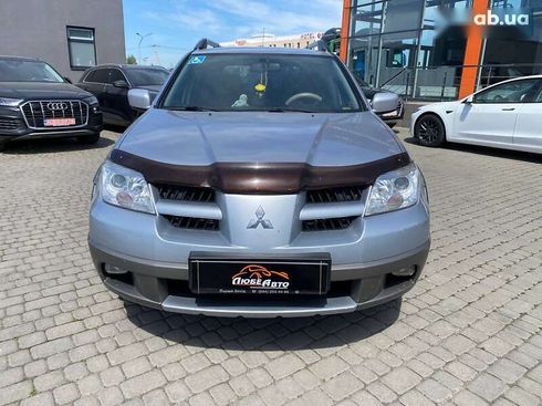 Mitsubishi Outlander 2006 - фото 2