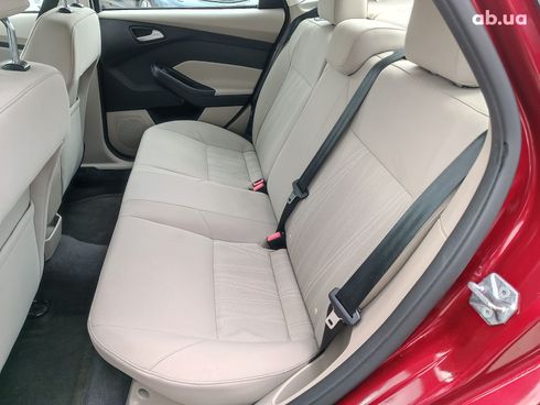 Ford Focus 2015 красный - фото 26