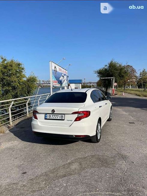 Fiat Tipo 2017 - фото 21