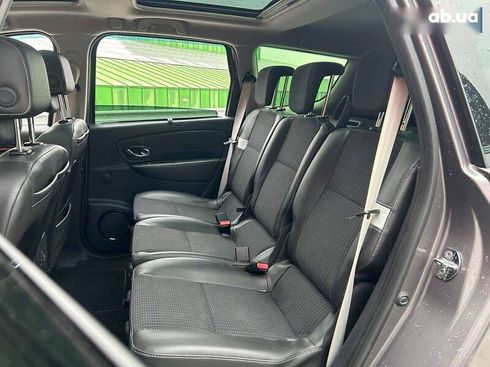 Renault Scenic 2012 - фото 13