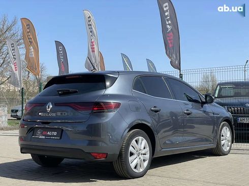 Renault Megane 2021 - фото 13