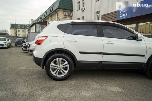 Nissan Qashqai 2011 - фото 12