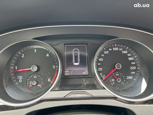 Volkswagen Passat 2017 черный - фото 5