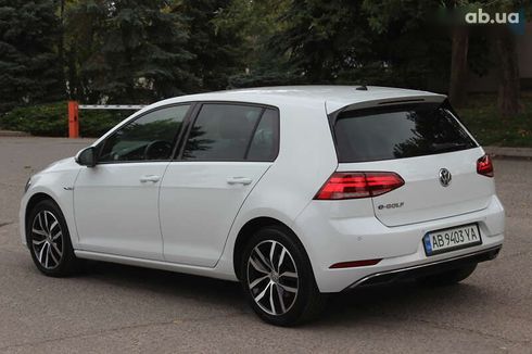 Volkswagen e-Golf 2019 - фото 20
