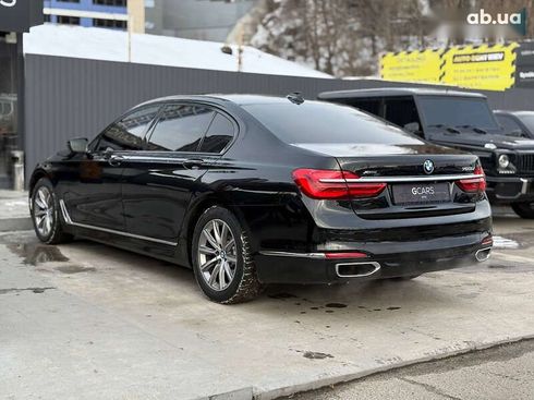 BMW 7 серия 2015 - фото 7