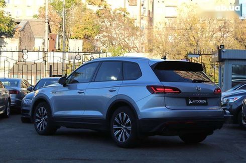 Volkswagen Touareg 2019 - фото 6