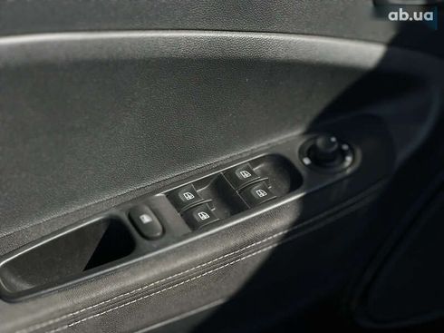 Renault Zoe 2019 - фото 13