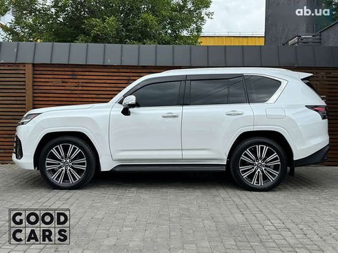 Lexus LX 2022 - фото 3