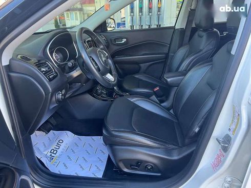 Jeep Compass 2019 - фото 13
