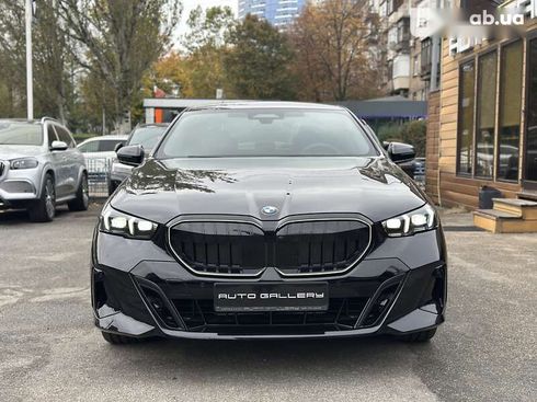 BMW 5 серия 2024 - фото 3