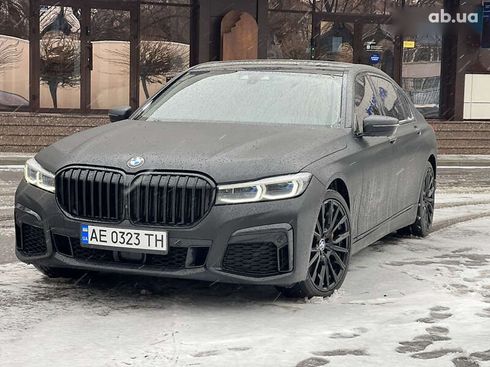 BMW 7 серия 2016 - фото 14