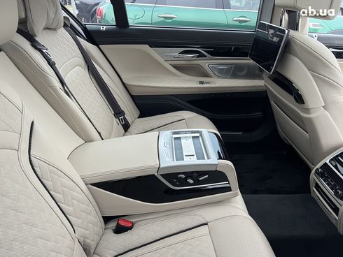 BMW 7 серия 2021 - фото 20