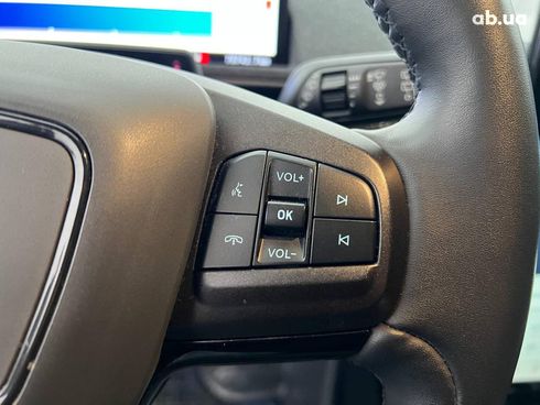 Ford Mustang Mach-E 2022 белый - фото 19