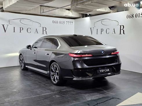 BMW 7 серия 2023 - фото 10