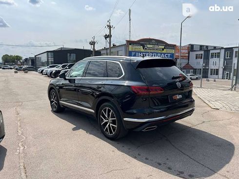 Volkswagen Touareg 2019 - фото 7