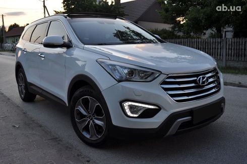 Hyundai Grand Santa Fe 2015 белый - фото 3