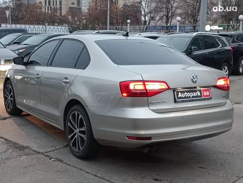 Volkswagen Jetta 2014 бежевый - фото 12