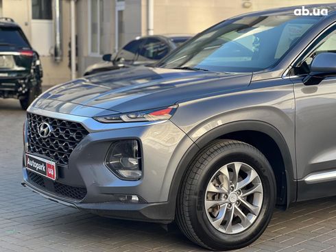 Hyundai Santa Fe 2019 серый - фото 2