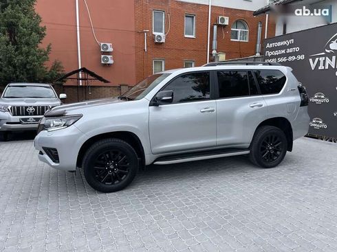 Toyota Land Cruiser Prado 2021 - фото 19