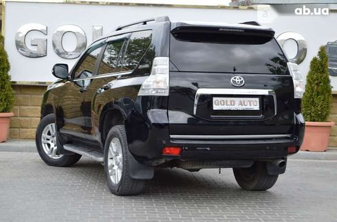 Toyota Land Cruiser Prado 2012 - фото 10