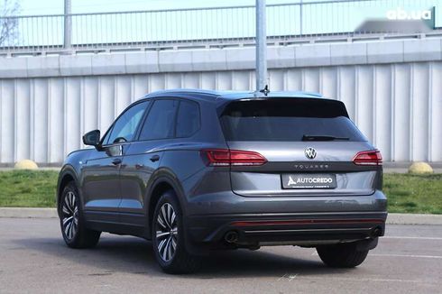 Volkswagen Touareg 2023 - фото 7