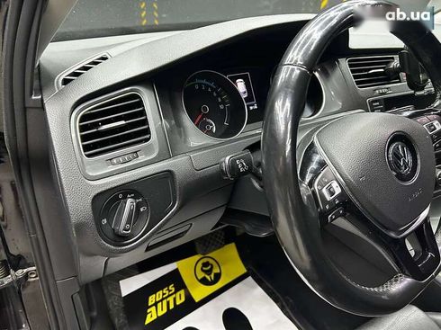 Volkswagen e-Golf 2016 - фото 8