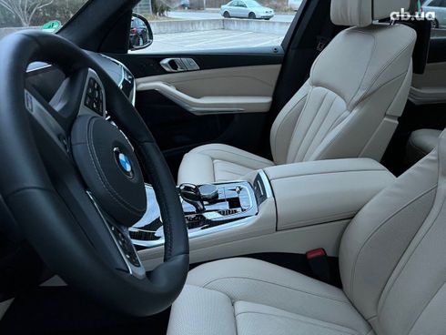 BMW X7 2021 - фото 40