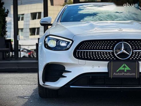 Mercedes-Benz E-Класс 2022 - фото 4