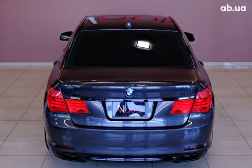 BMW 7 серия 2012 черный - фото 6