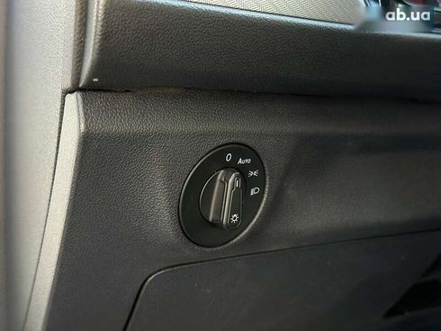 Volkswagen Jetta 2018 - фото 9